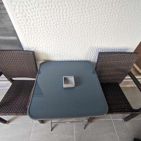2 Bedroom Apartment For 4 People 42M From The Sea Peraia  Exterior photo